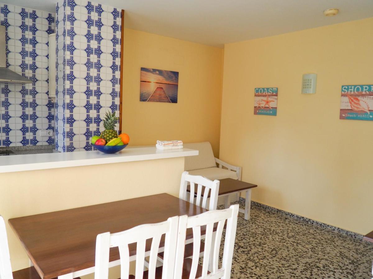 Apartamentos Cala Llonga Cala Llonga  Exteriér fotografie