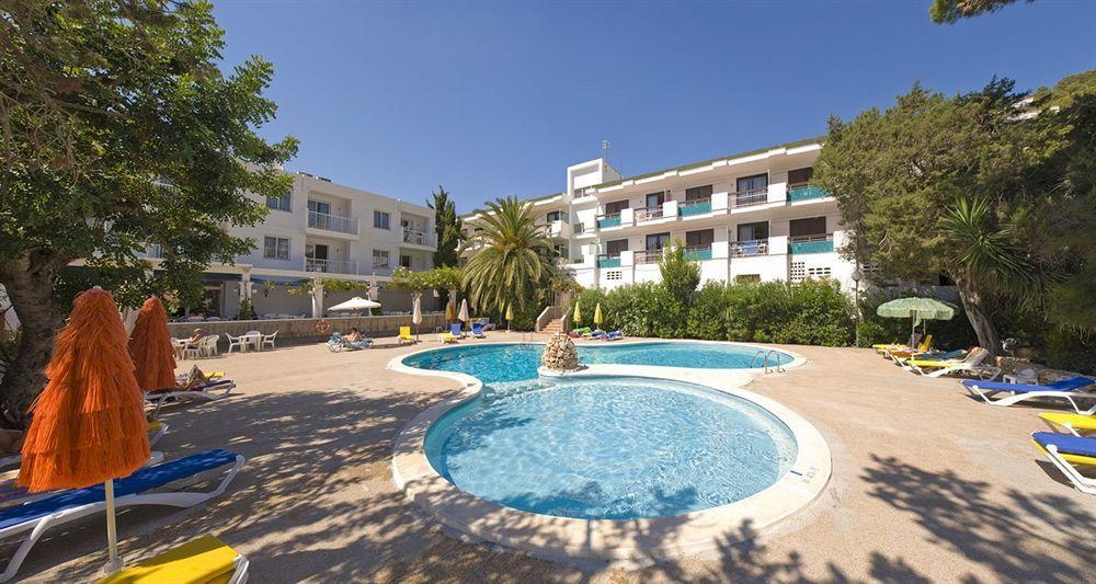 Apartamentos Cala Llonga Cala Llonga  Exteriér fotografie