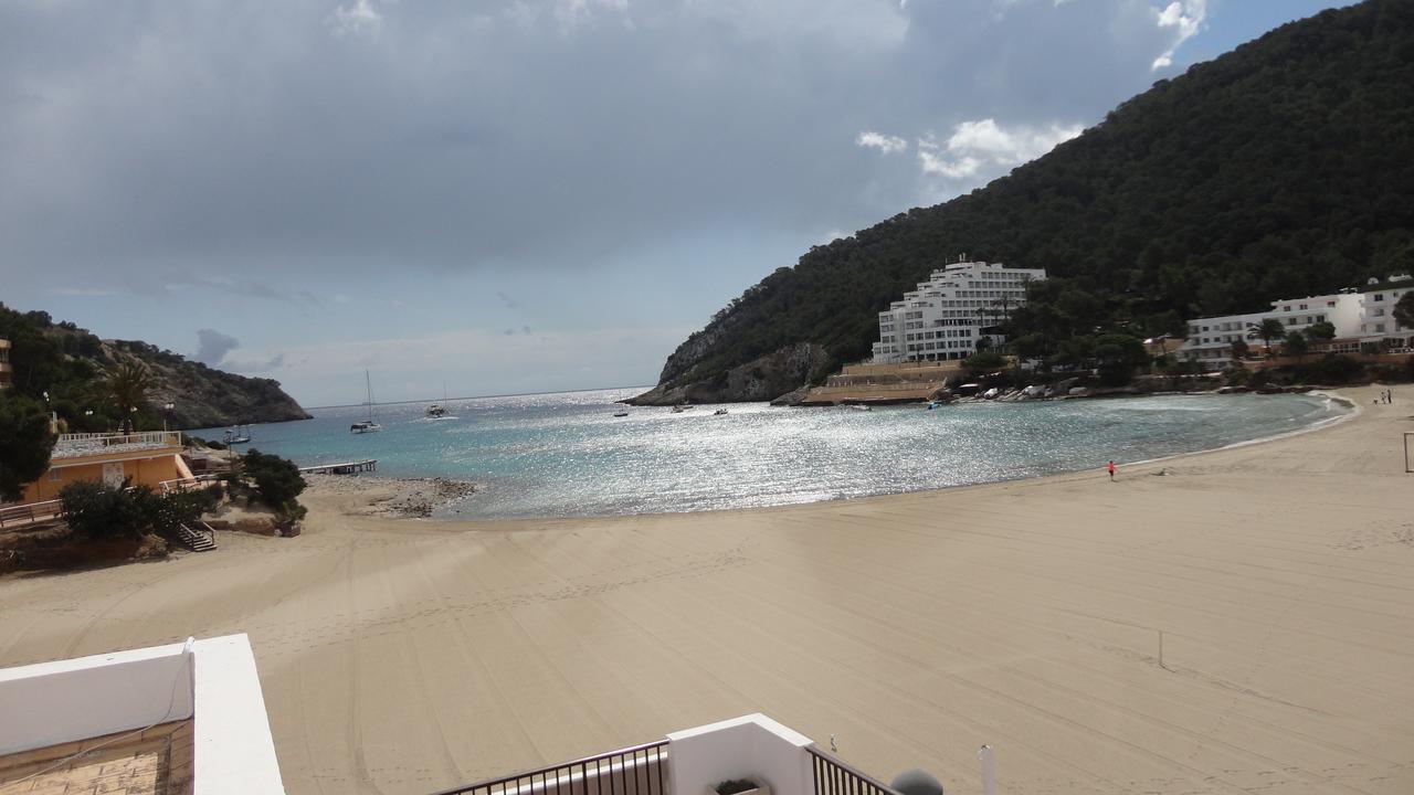 Apartamentos Cala Llonga Cala Llonga  Exteriér fotografie