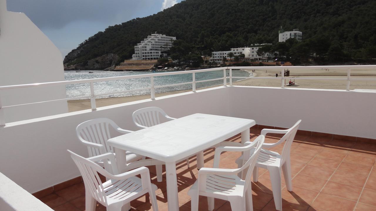 Apartamentos Cala Llonga Cala Llonga  Exteriér fotografie
