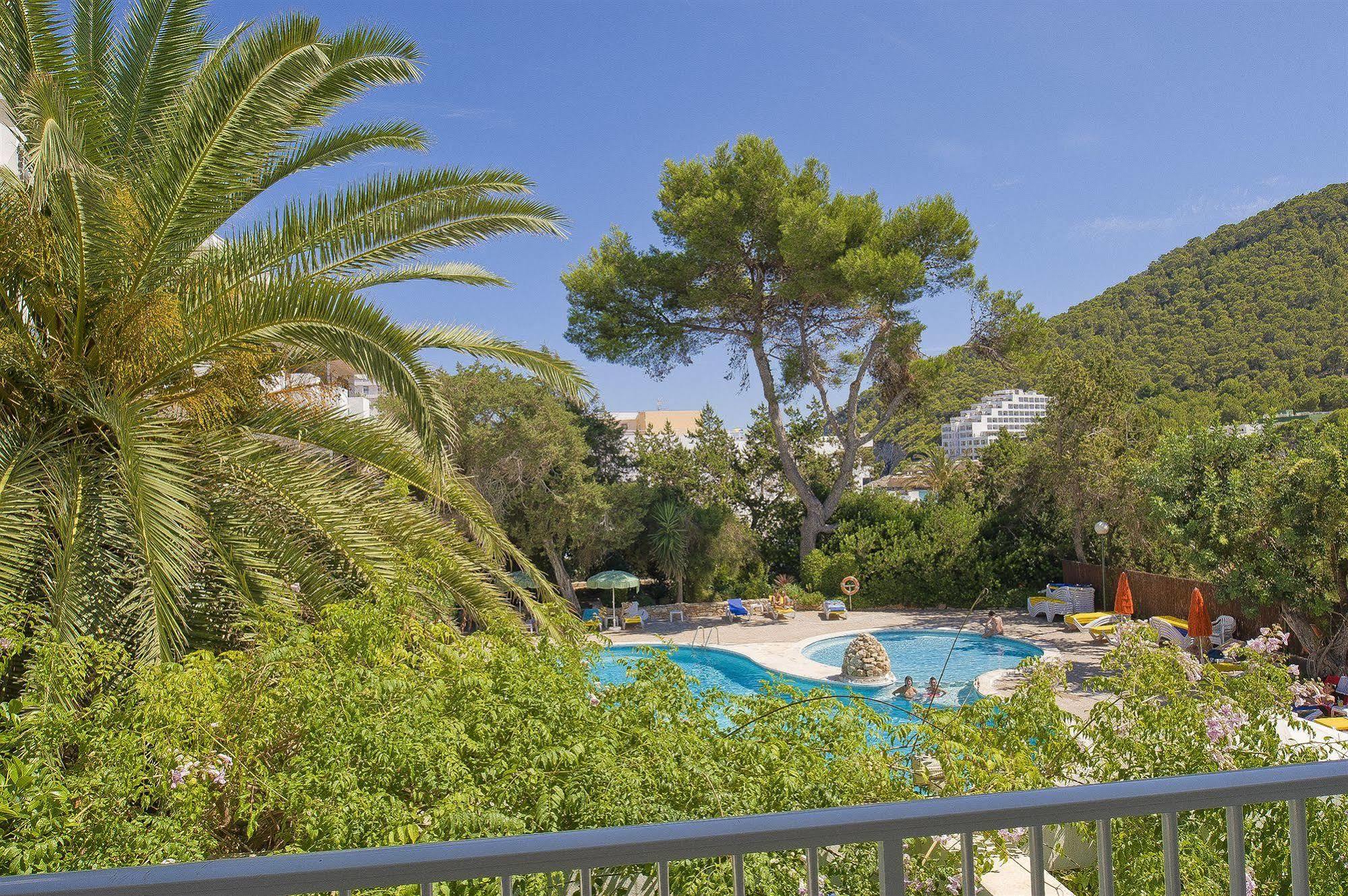 Apartamentos Cala Llonga Cala Llonga  Exteriér fotografie