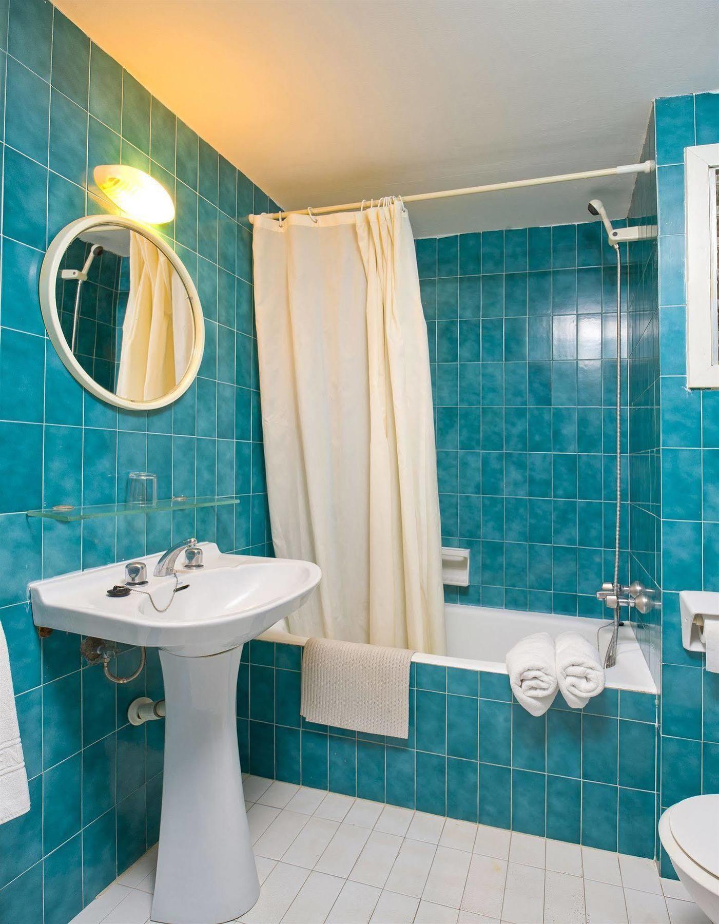 Apartamentos Cala Llonga Cala Llonga  Exteriér fotografie