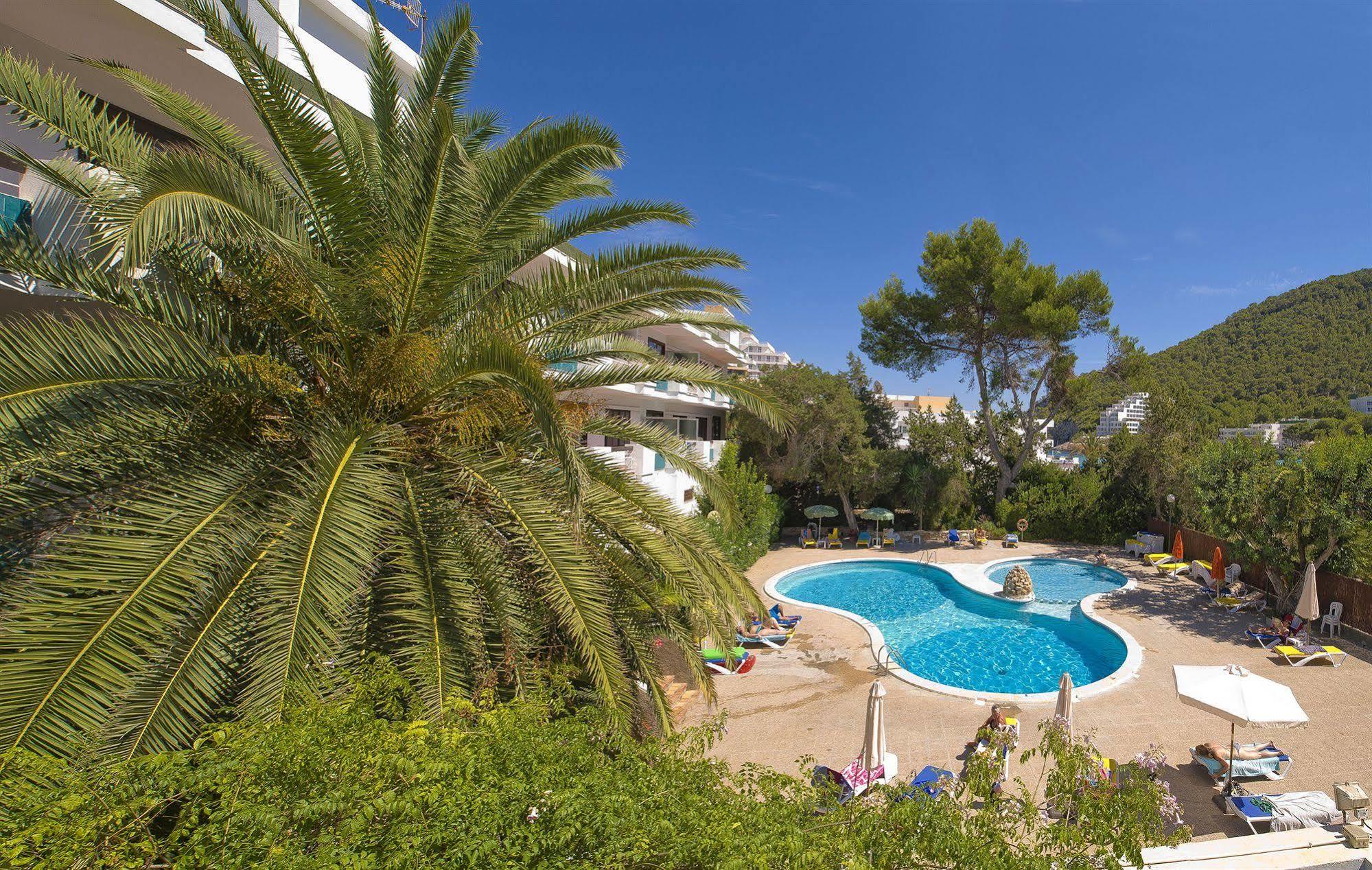 Apartamentos Cala Llonga Cala Llonga  Exteriér fotografie